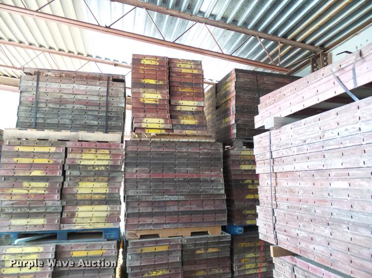 image for item DF7091 Simpson concrete forms